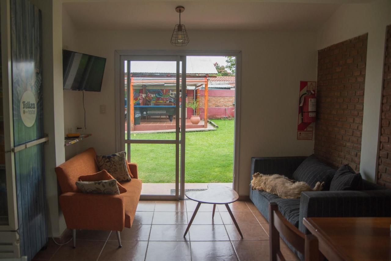 Feliza Hostel Villa Carlos Paz Eksteriør bilde