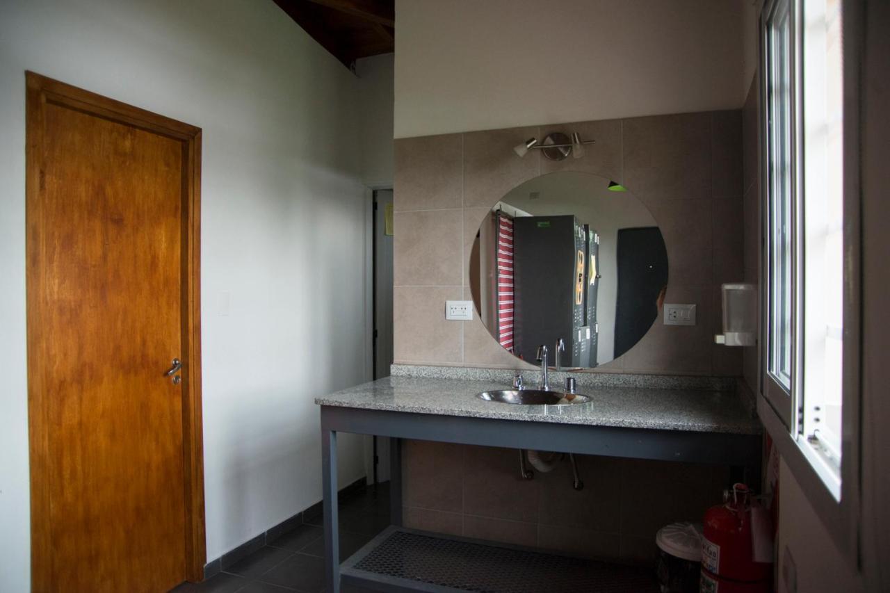 Feliza Hostel Villa Carlos Paz Eksteriør bilde