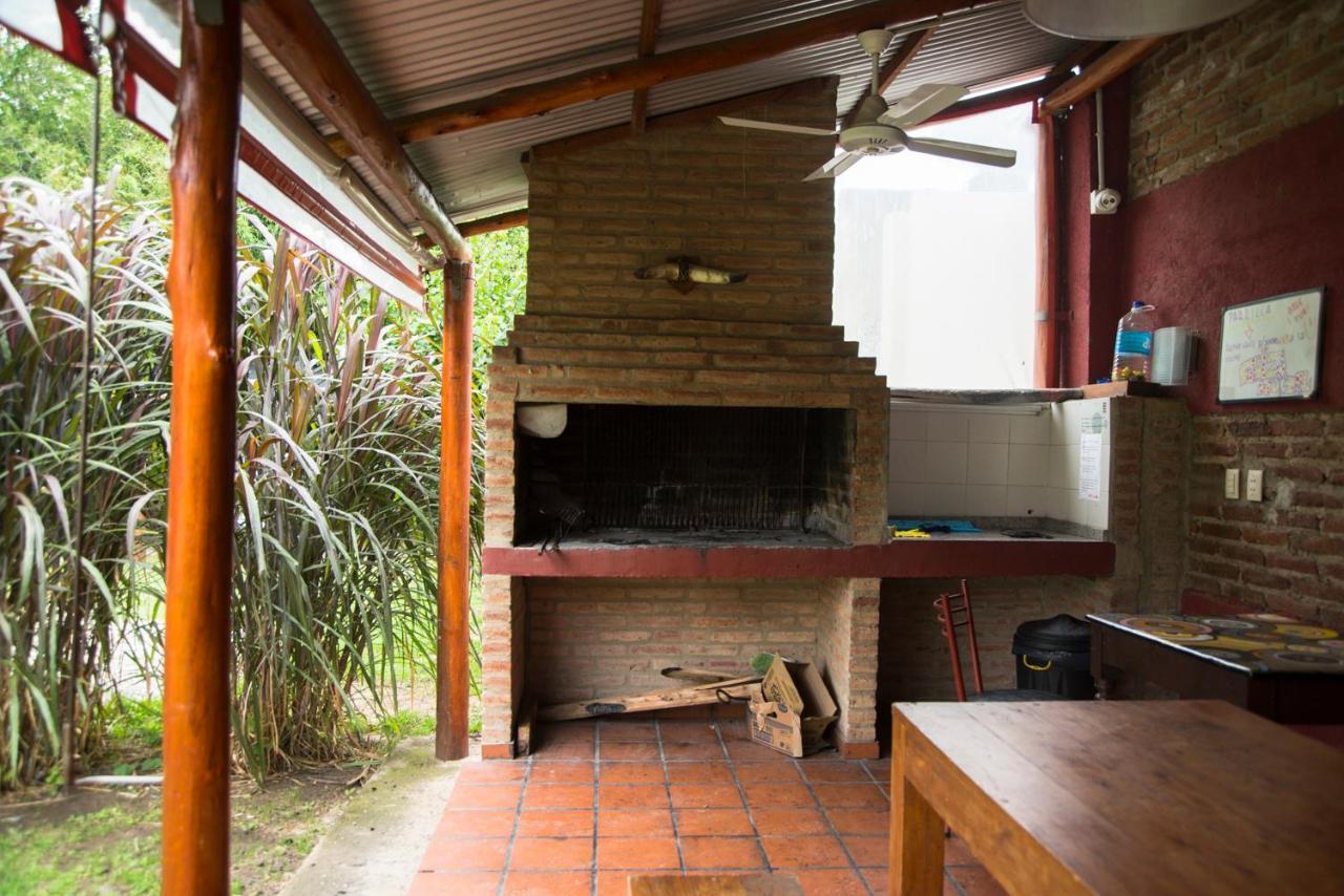 Feliza Hostel Villa Carlos Paz Eksteriør bilde